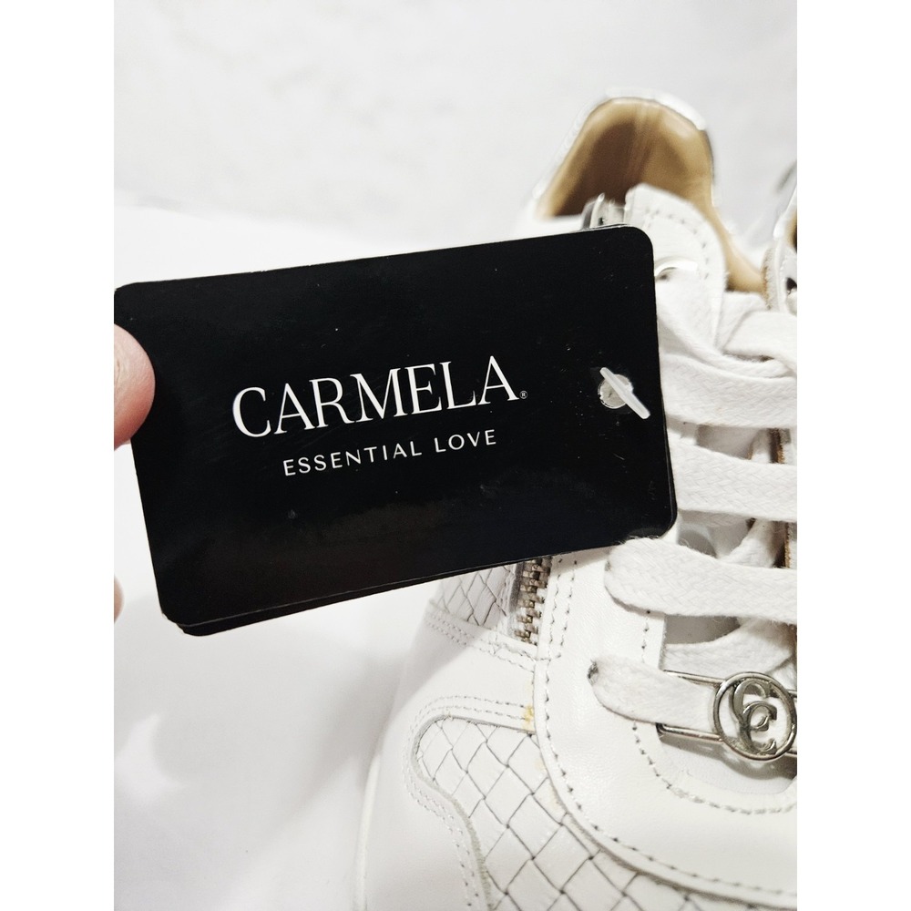 Carmela Women's Casual Wedge Leather Sneakers, Size Euro 40 White - Picture 9 of 16